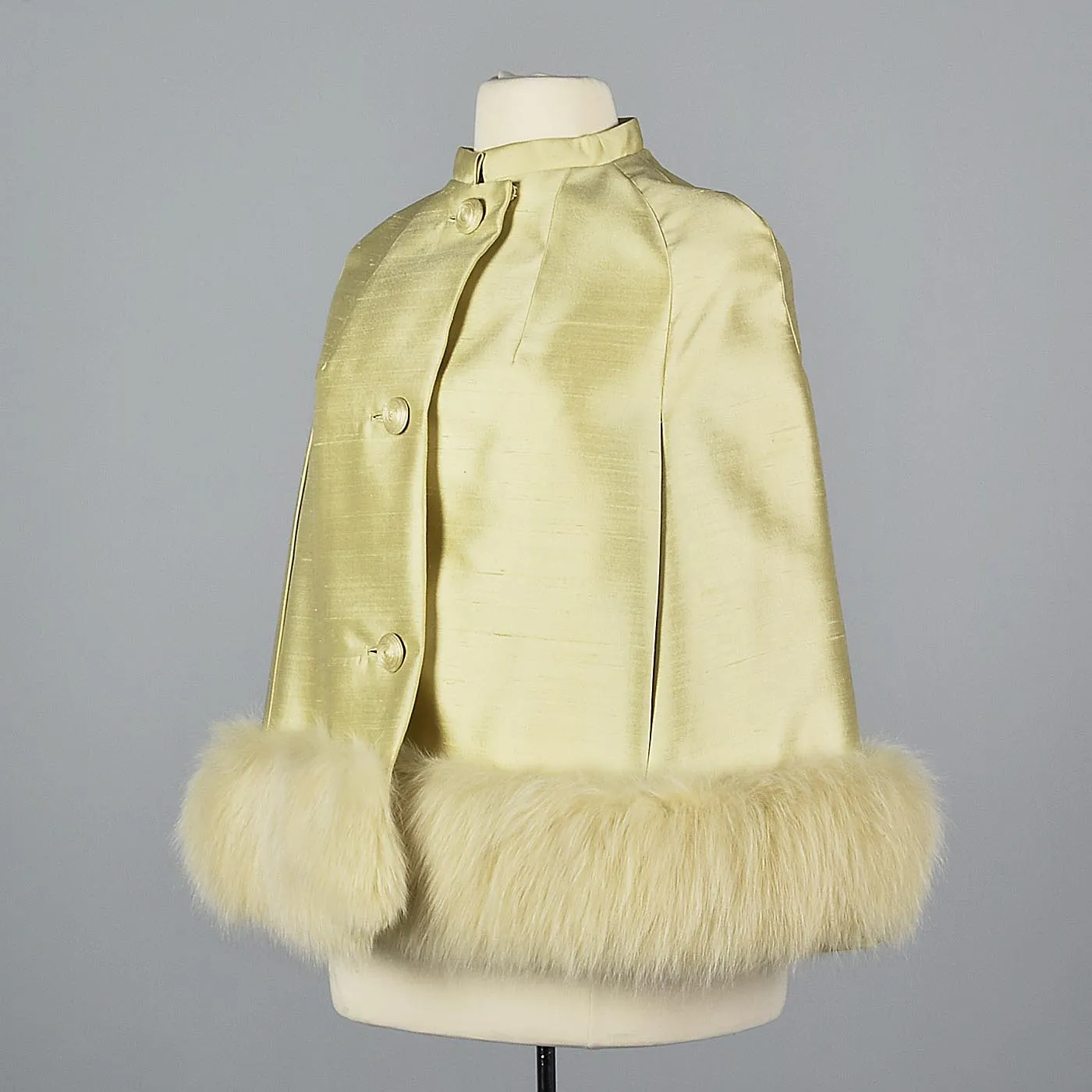 1960s Yellow Silk Cape with Fox Fur Trim
