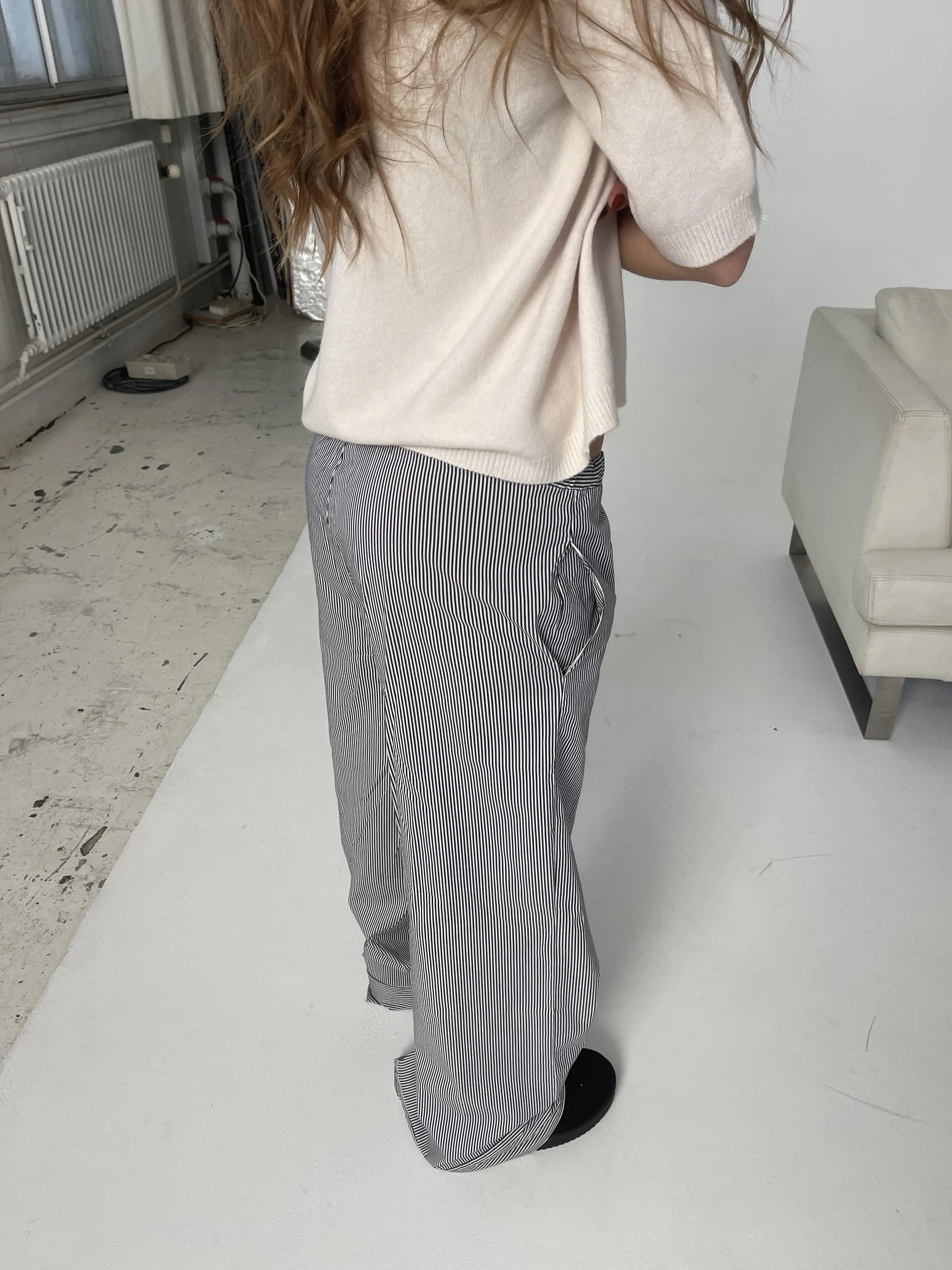 Adina low-waisted pants with stripes - Black