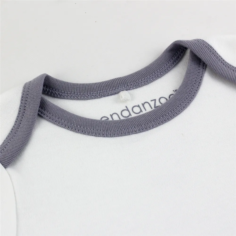 Endanzoo Organic Long Sleeve Onesie - Jen and Polar Bear