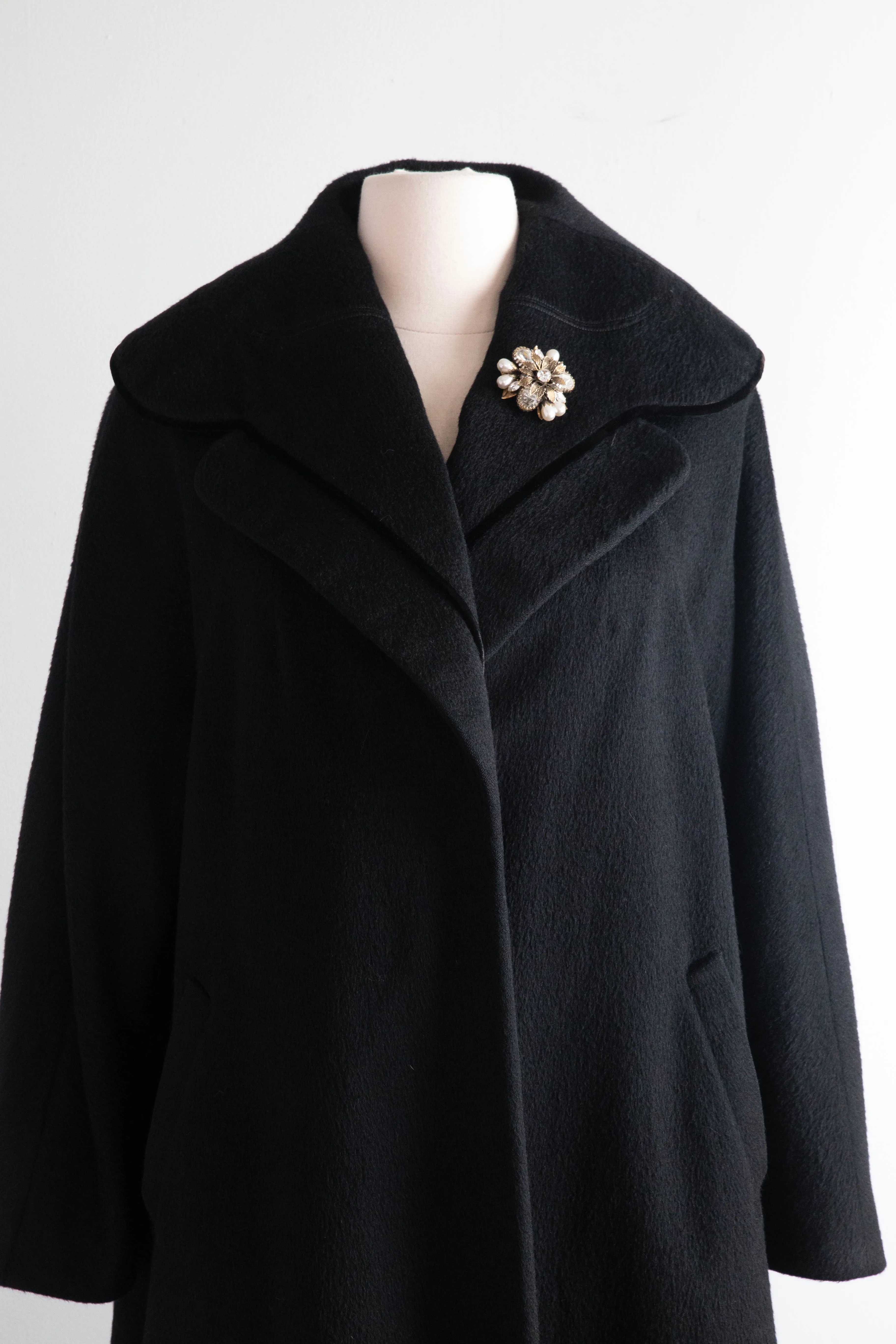 Luxurious 1950's Black Wool & Velvet Cocoon Coat / Medium