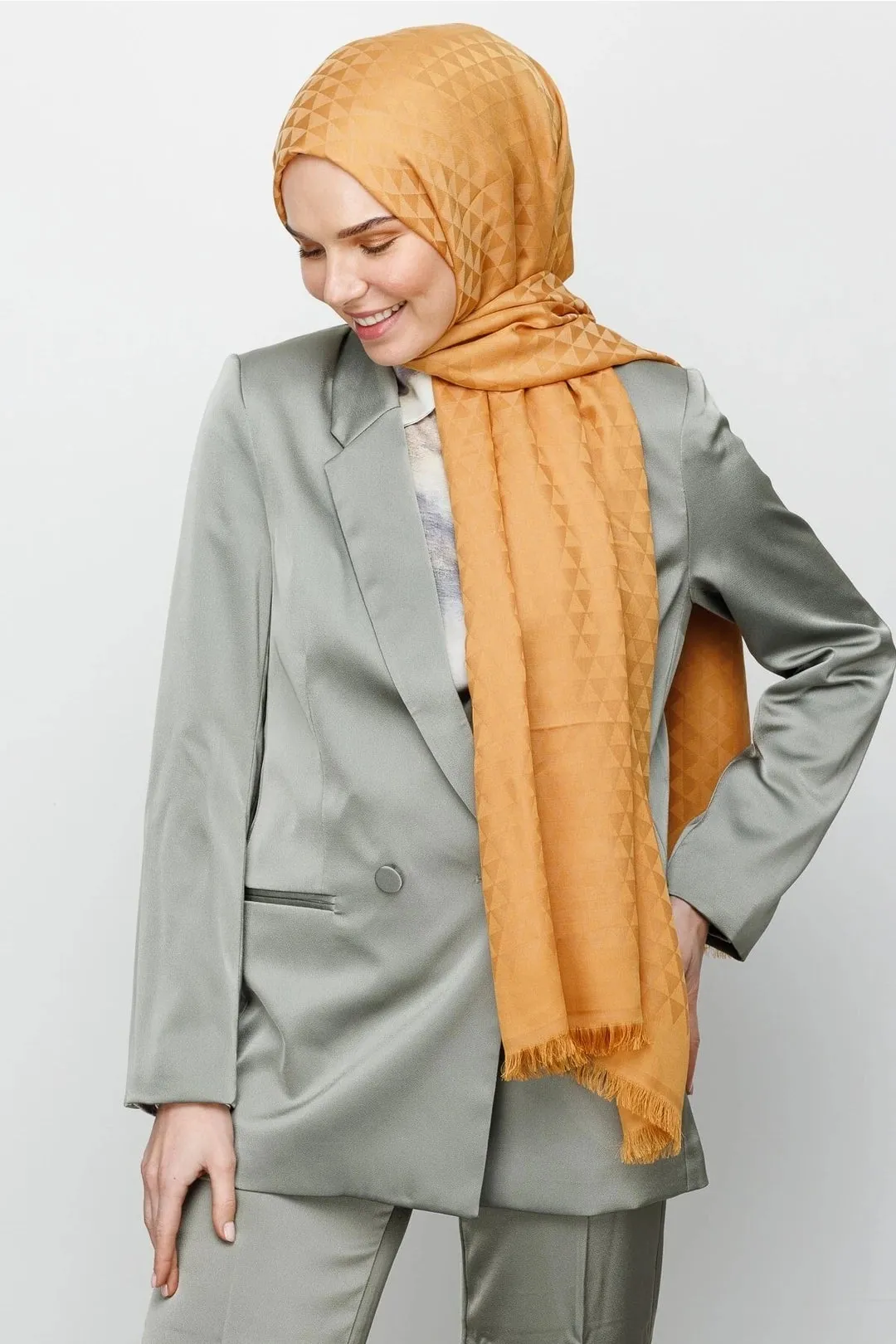 Mustard Prism Pattern Cotton Jacquard Hijab