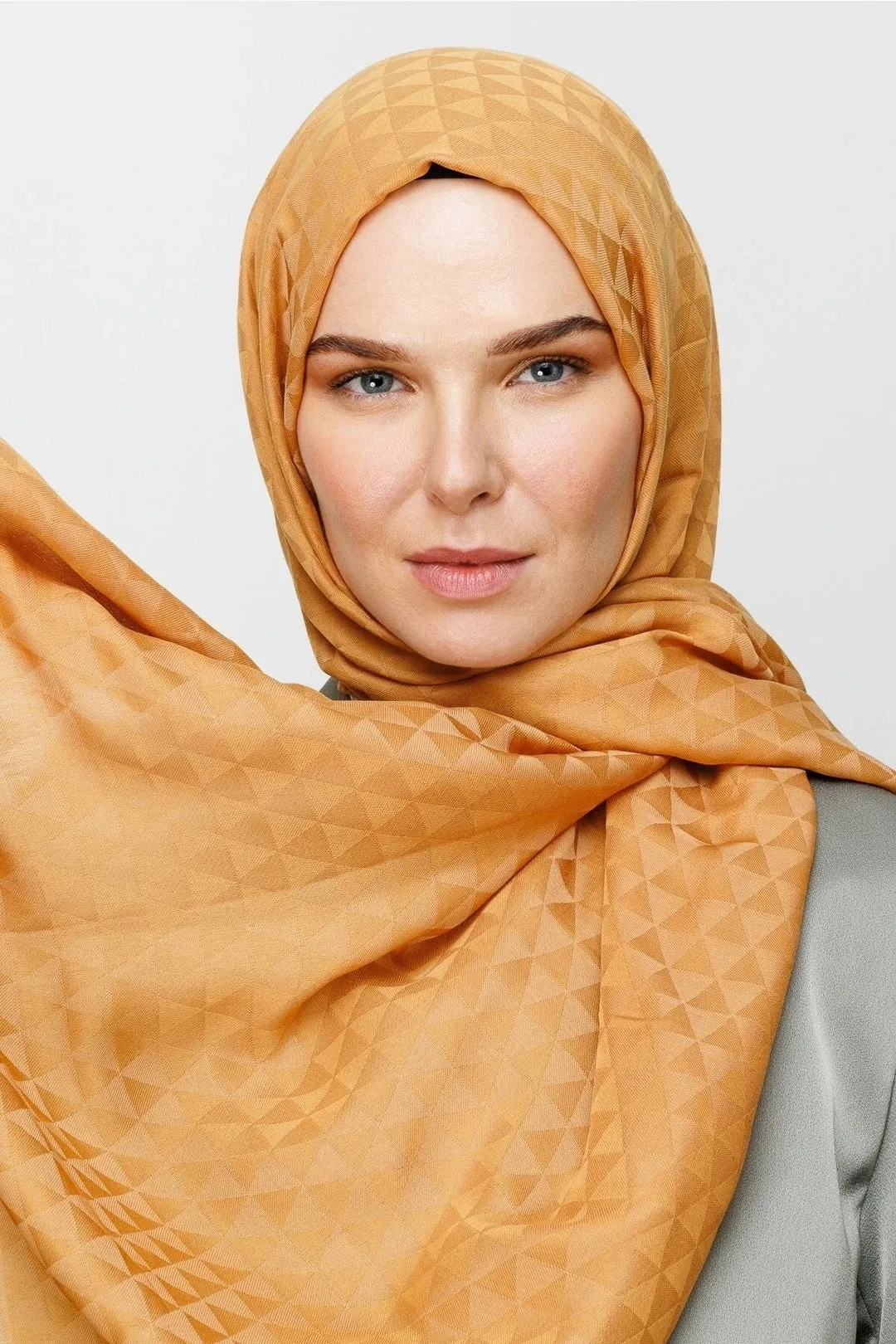 Mustard Prism Pattern Cotton Jacquard Hijab