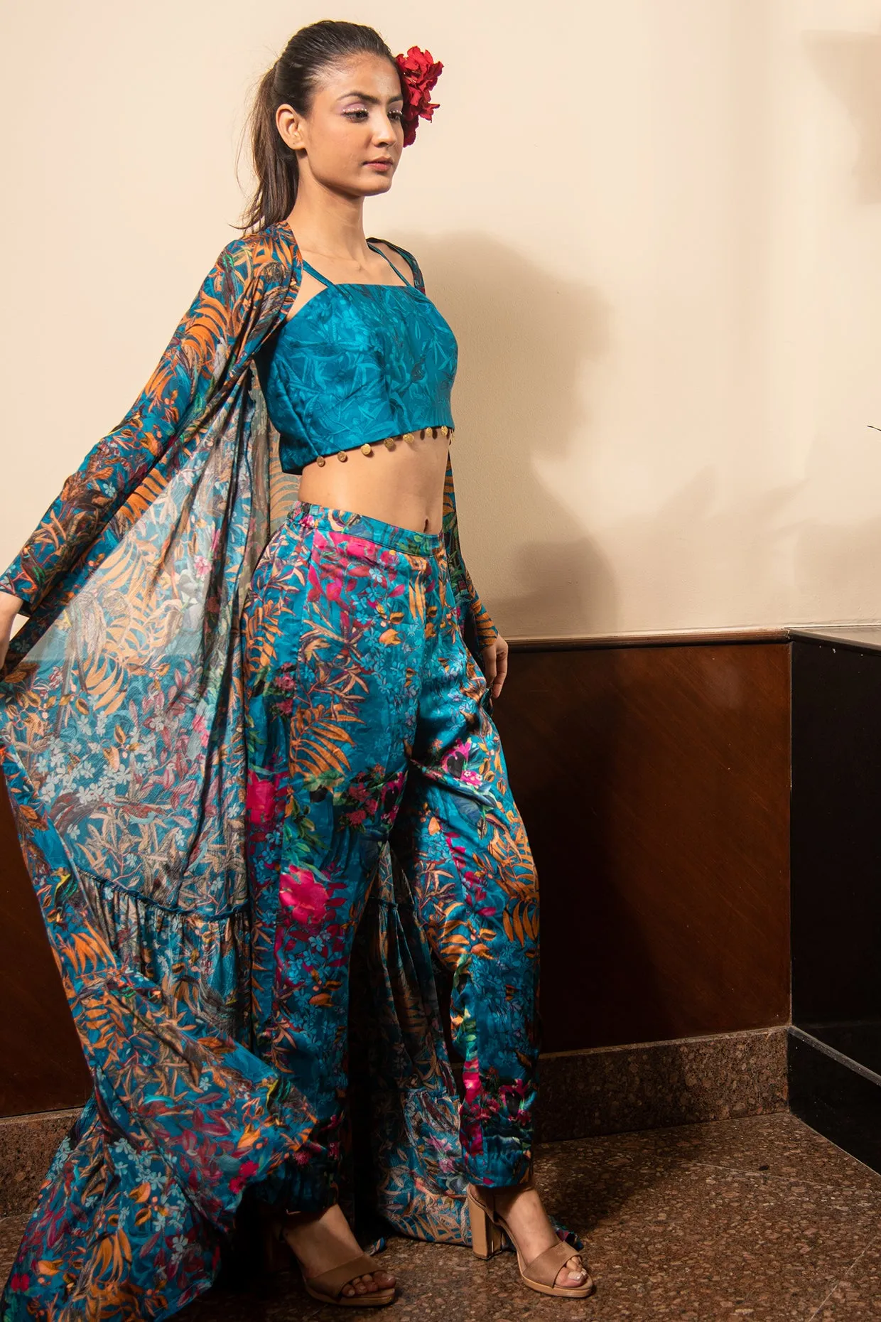 Prined 3 Piece Cape Set