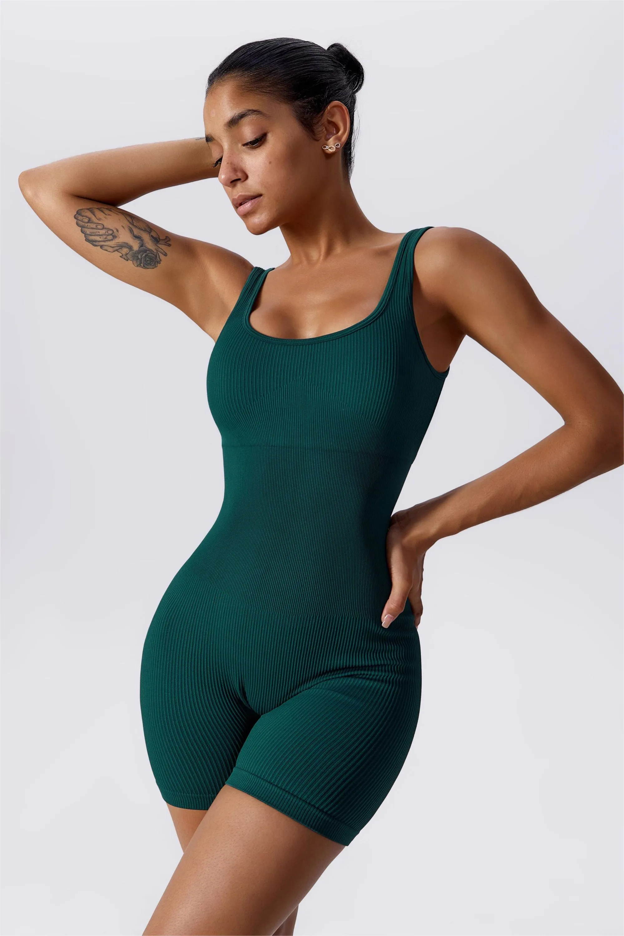 Ribbed Sculpted Scoop Neck Open Back Shortsie