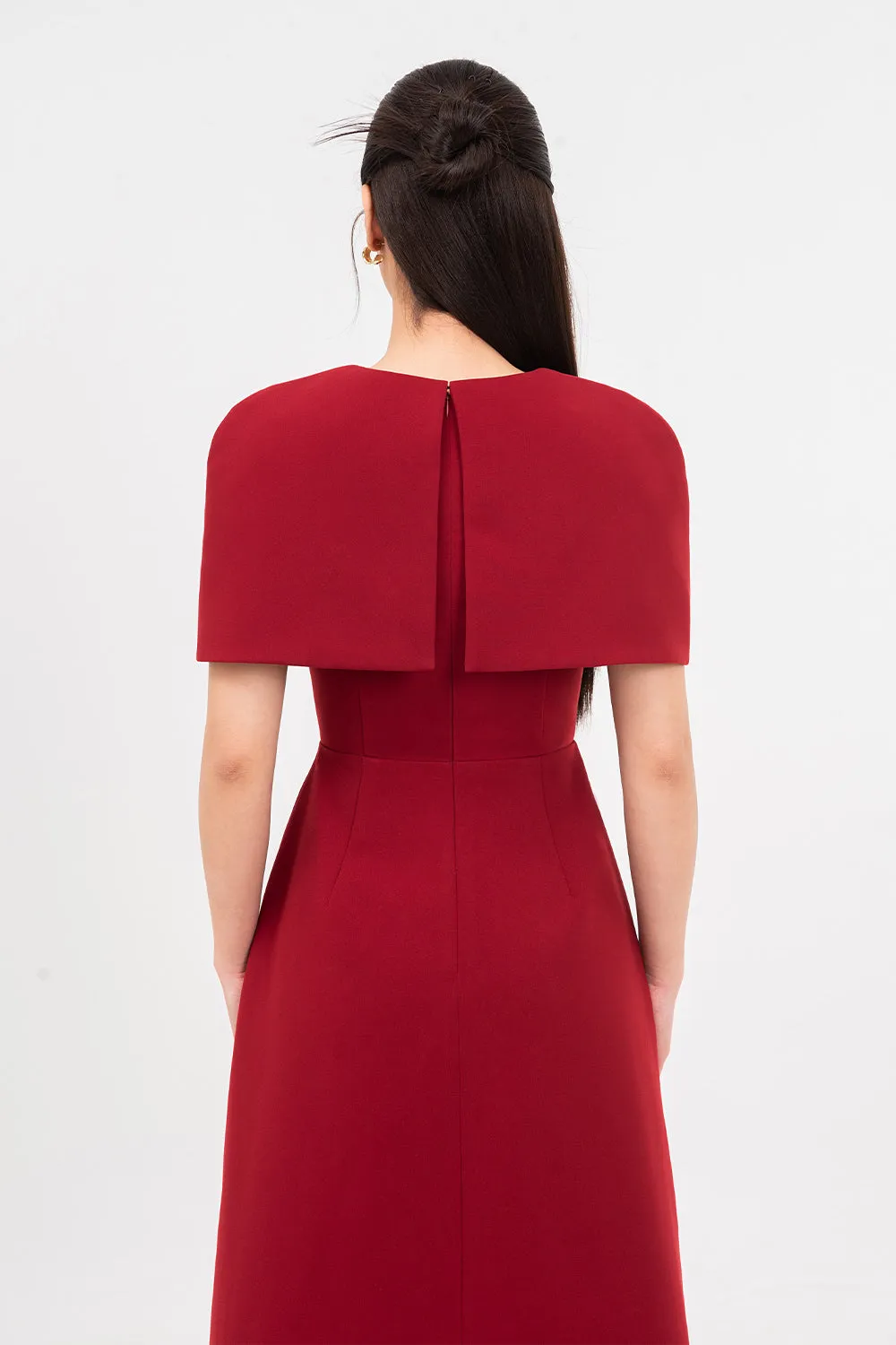 Ruby Gored Cape Sleeved Linen Blend Midi Dress