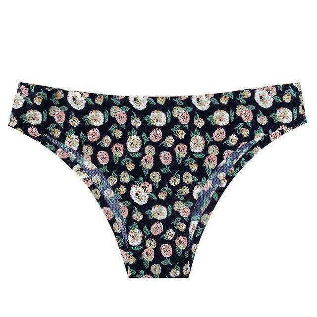 Sexy Seamless Flowers Print  Slip Breathable Underwear For Women